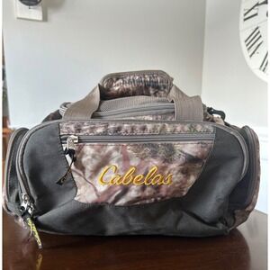 Cabela's‎ Camo Small Duffle Bag Travel Gear Hunting Fishing Carry On Zip Pockets